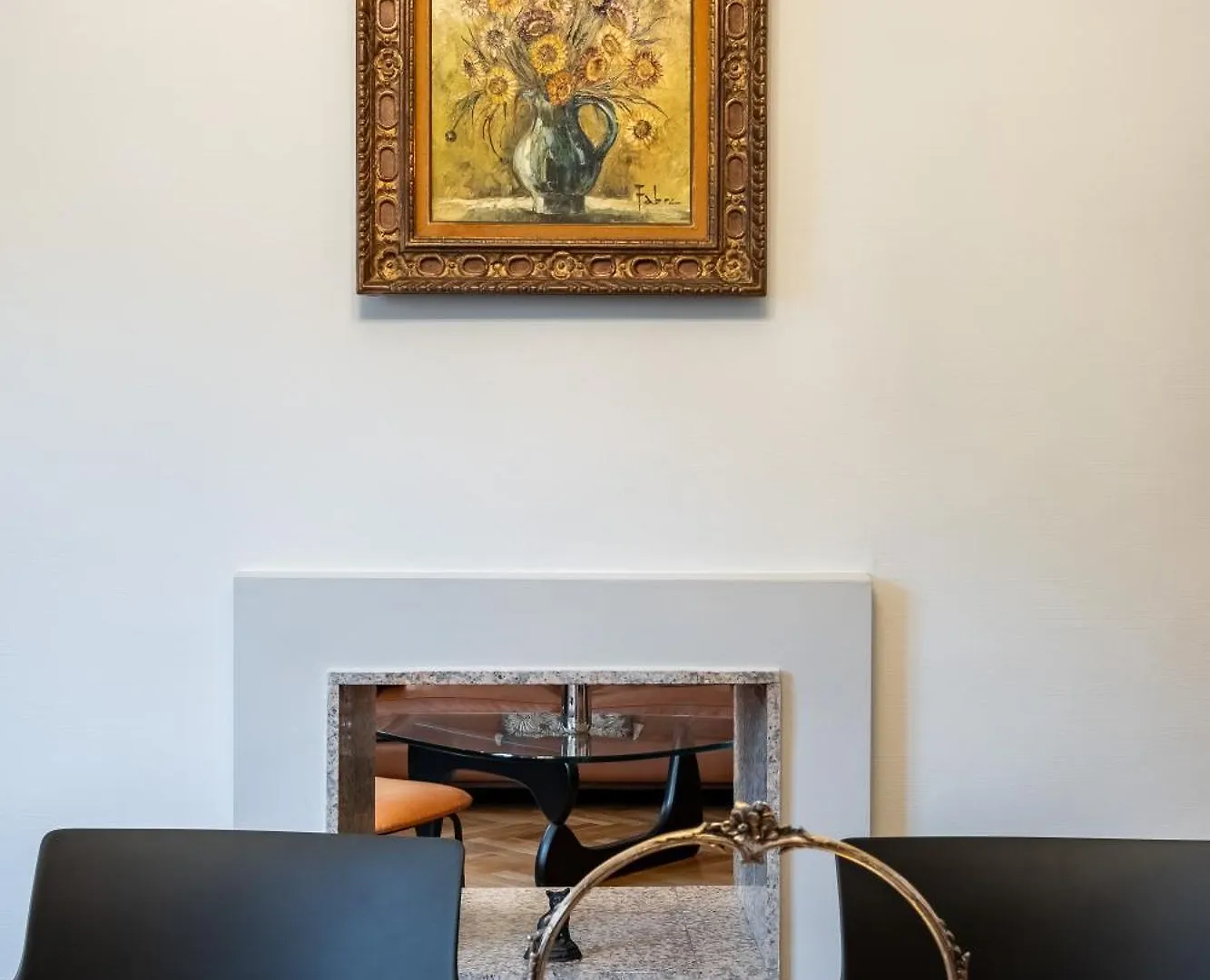 Veeve - Triumphant Design Paris